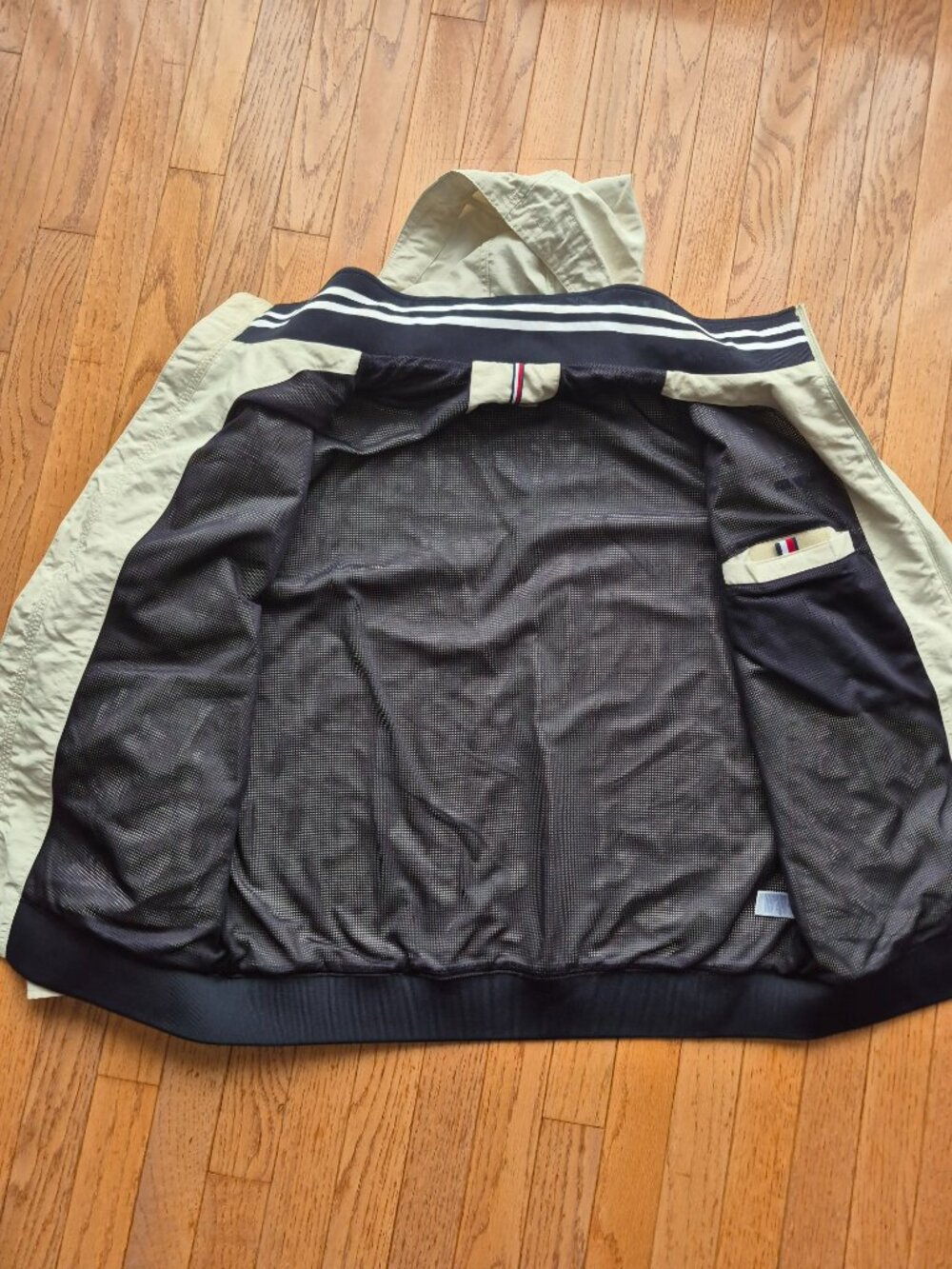 Tommy Hilfiger Bomber Jacket Large - Picture 9 of 16